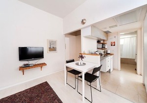 Charming 1Bd 7min Walk to The Beach by Sea N' Rent