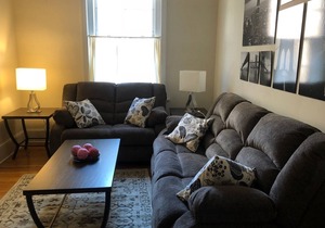 Charming 2BD/2BA near Rittenhouse sq