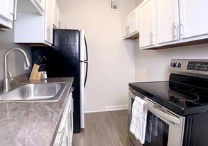 Charming 2BR Apartment in Historic Heritage Hill