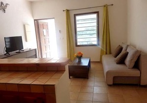 Charming Apartment in La Savane - 65 m² - Terrace with View