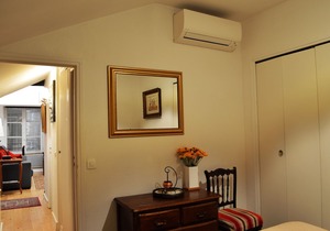 Charming Apartment In The Heart Of Paris Marais – 1 Br. Sleeps 4 Air Condition