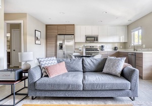 Charming Campbell 1BR w/W/D, Pool, Gym, walk to WF + TJ, by Blueground