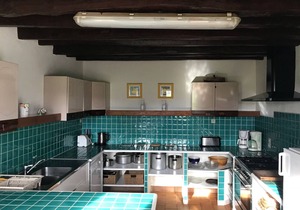 Charming Cottage Near 24H Le Mans, 3 Bedrooms, Garden, and Ping-Pong