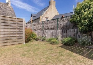 Charming Cottage Near Salt Marshes & Guérande Walls with Enclosed Garden and Terrace