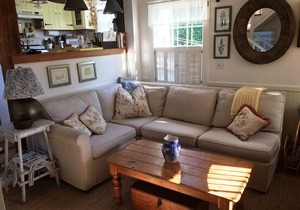 Charming Nantucket Seaside Cottage