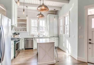 Charming Pink House! Steps to Boardwalk Pool!