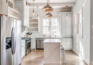 Charming Pink House! Steps to Boardwalk Pool!