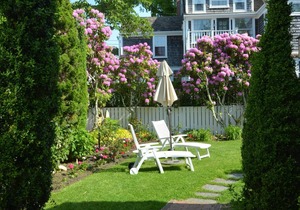 Charming Studio Unit - King and Twin Beds - Private Bath