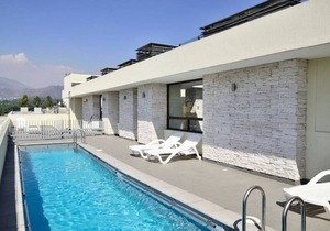 Charming Studio - w/Mountain View, Pool, & Gym