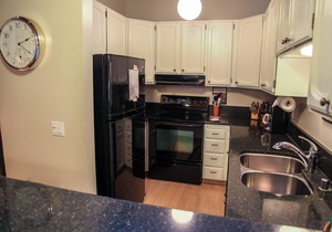 Chateau de Montagne 3 Spacious Condo With Great Complex Amenities On the Shuttle Route by RedAwning