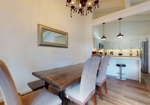 Chateau de Montagne 6 Pet-Friendly and Remodeled, On Shuttle Route by RedAwning
