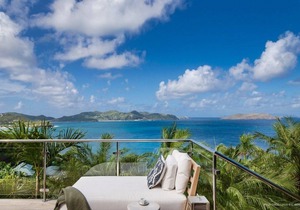 Chef included by Fantasia Villas: Villa Coco Loco