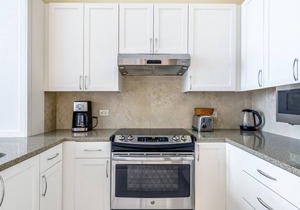 Chic 1BR in Penn Quarter w/Pool + large garden, near metro by Blueground