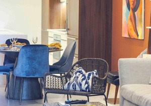Chic Contemporary Condo on Cable Beach