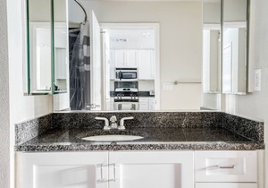 Chic Santa Clara 1BR w/Gym & Cinema, walk to shops, by Blueground