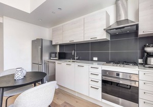 Chic Soma 1BR w/BBQ, Lounge, close to BART, by Blueground