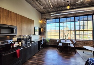 Chic Ultramodern Studio Loft w/Designer Features