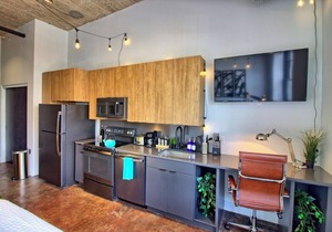 Chic Ultramodern Studio Loft w/Designer Features