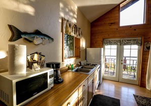 'Chisik Cabin' Waterfront/Sunset Views