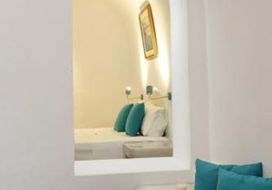 Church and Cave - Santorini Private Residences