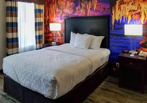 Clarion Pointe Corydon