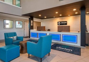 Clarion Pointe Indianapolis Airport