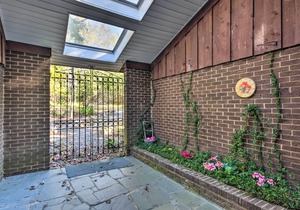 Clarks Hill Lake Area Home w/ Pool & Private Dock!