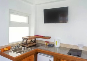 Cleopatra Apt-6, Sea-View Studio Apartment