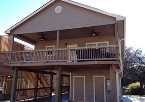 CLIFF VIEW CONDO ON THE GUADALUPE WITH PRIVATE RIVER ACCESS