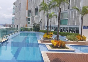 Cloc Marina Residence