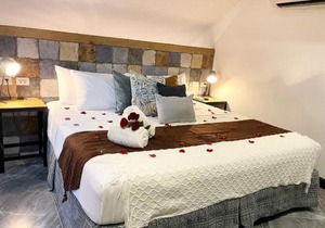 CLOCKWORKORANGE Luxury Suites