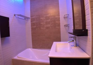 CLOCKWORKORANGE Luxury Suites 4-Minutes Away To Airport