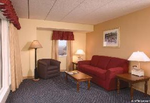 Club Wyndham Inn on Long Wharf