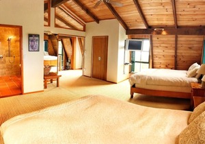 Coastal Chalet Suite A