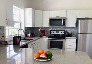 Colibri Court #10 - Refreshingly Different (3 Bedroom)