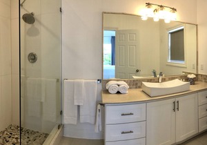 Colibri Court #10 - Refreshingly Different (3 Bedroom)