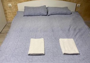Colonel apartment 956