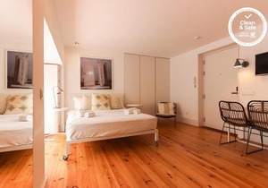 Combro Suites by Homing