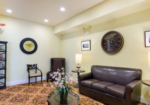 Comfort Inn & Suites Orange