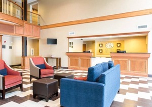 Comfort Suites Benton Harbor - St. Joseph