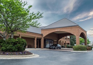 Comfort Suites Chesapeake - Norfolk