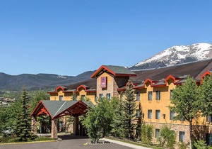 Comfort Suites Summit County