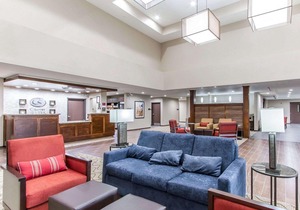Comfort Suites West Omaha