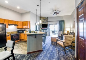 Commodious Club Wyndham Glacier Canyon, 3 Bedroom Deluxe Suite