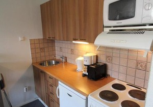 Compact studio apartment in Helsinki city center (ID 7436)