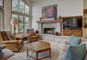 Condo ∙ 2 bedrooms ∙ 4 guests