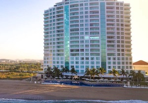 Condo CROWN PARK ROYAL