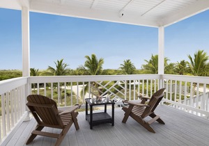Condo w/Views, Beach, Htd Pool, Golf Cart, Kayaks, Gym, Pickleball Court!