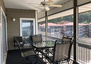 Condo with million dollar view at the Lake of the Ozarks 14 Mile Marker
