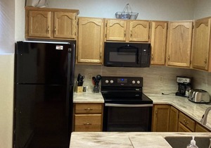 Contact Free Mtn Escape, Wood Fireplace, Family Friendly, Free Parking, Wifi